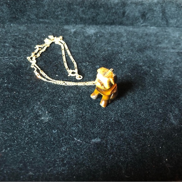 Antique fabrege dog pendent with diamond eyes in gold - Picture 5 of 16